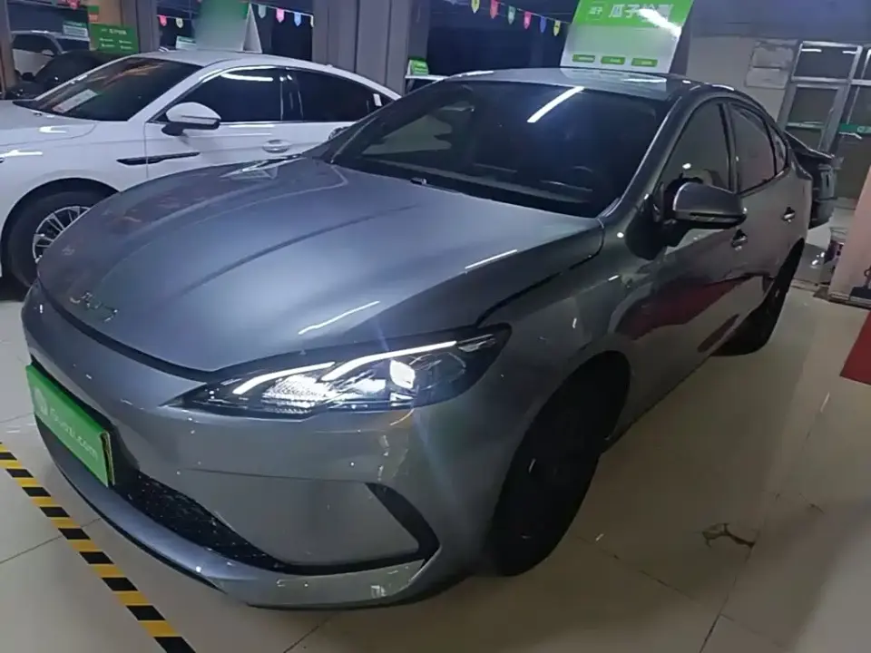 BYD Hai Bao 05 DM-i DM-i 128KM Luxury 2026