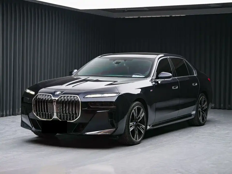 BMW 7 Series 740Li Exclusive M Sport Package 2024