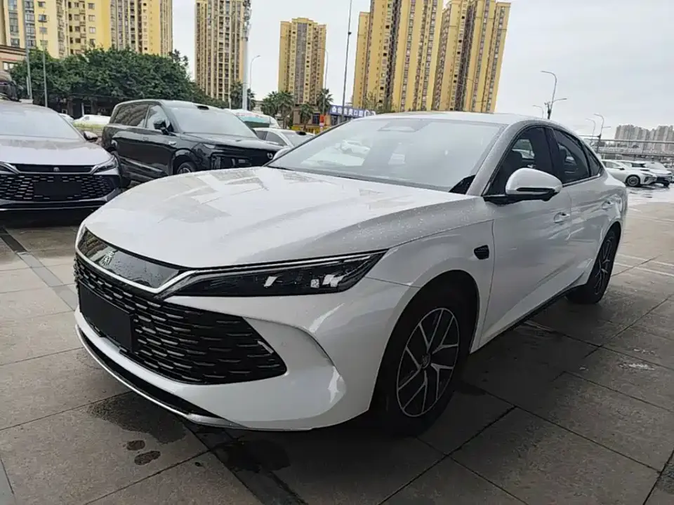 BYD Qin L DM-i Smart Drive Edition 120KM Surpassing 2025