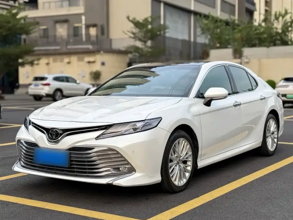 Toyota Camry 2.5G Luxury Edition China VI 2019
