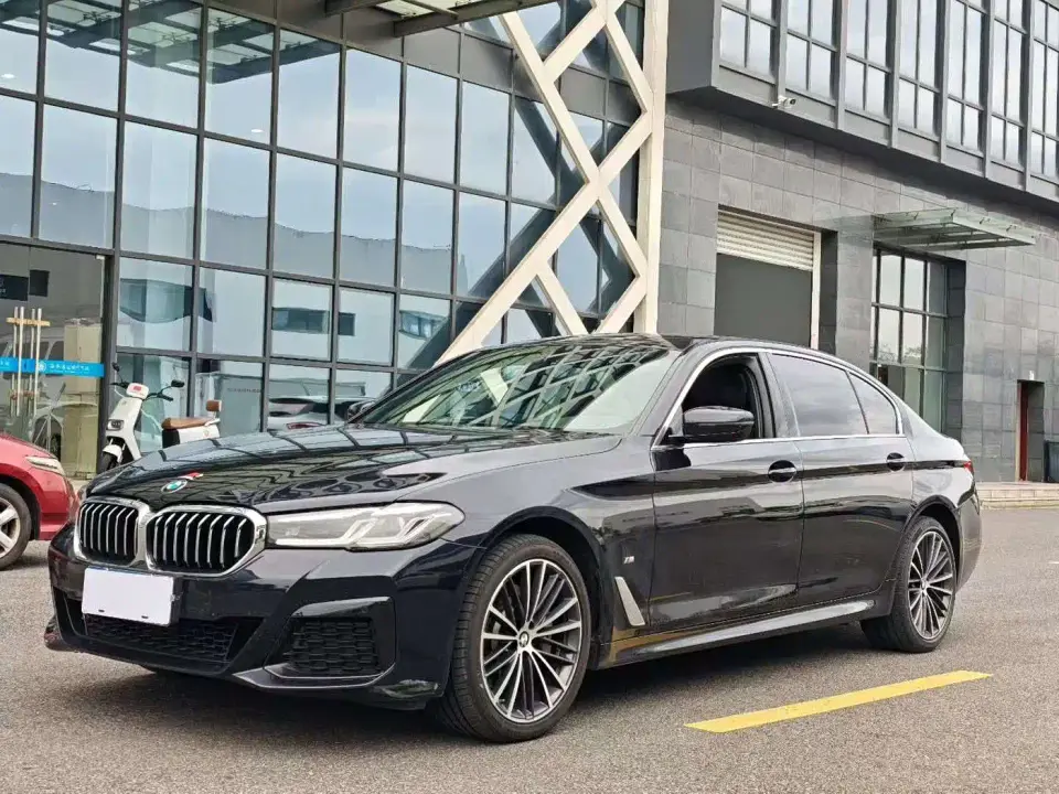 BMW 5 Series 530Li Exclusive M Sport Package 2022