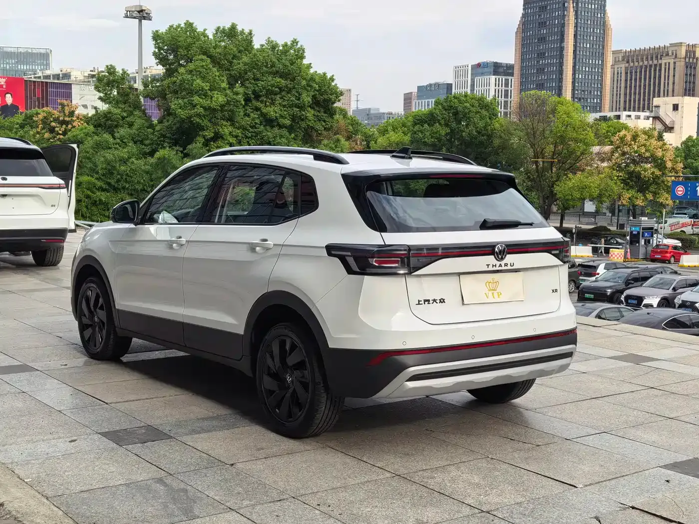 Volkswagen Tharu New Sharp 300TSI Enjoyment Edition 2025 — фото 12