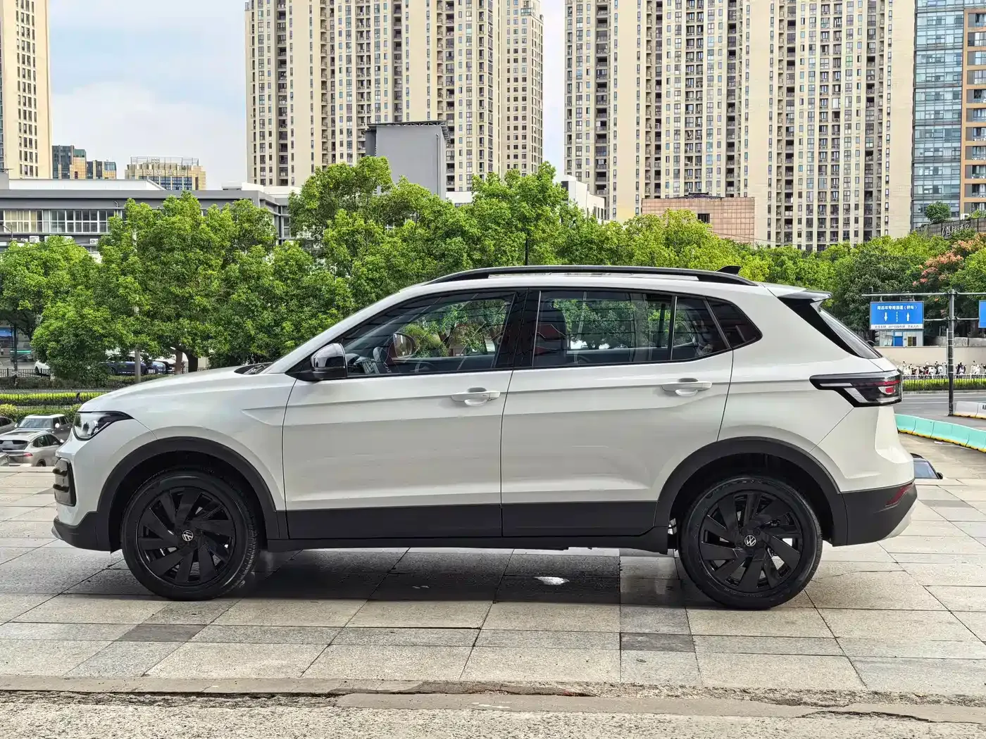 Volkswagen Tharu New Sharp 300TSI Enjoyment Edition 2025 — фото 4