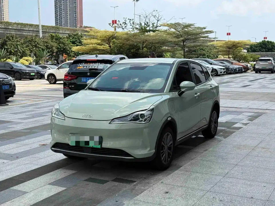 Neta Nezha V Trend 400 Lite 2022