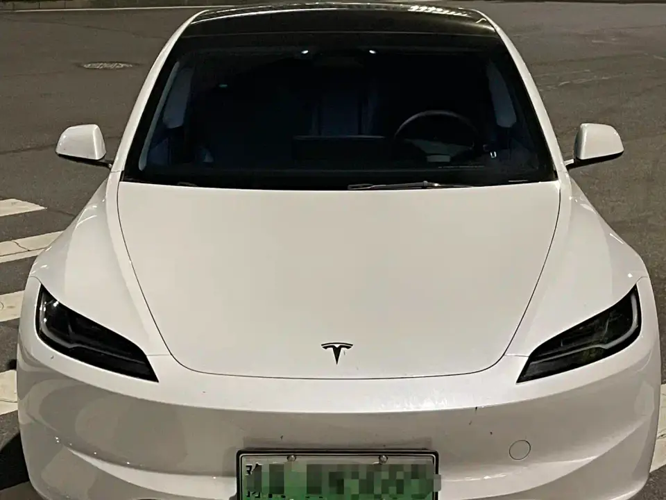 Tesla Model 3 Long Range All-Wheel Drive 2024