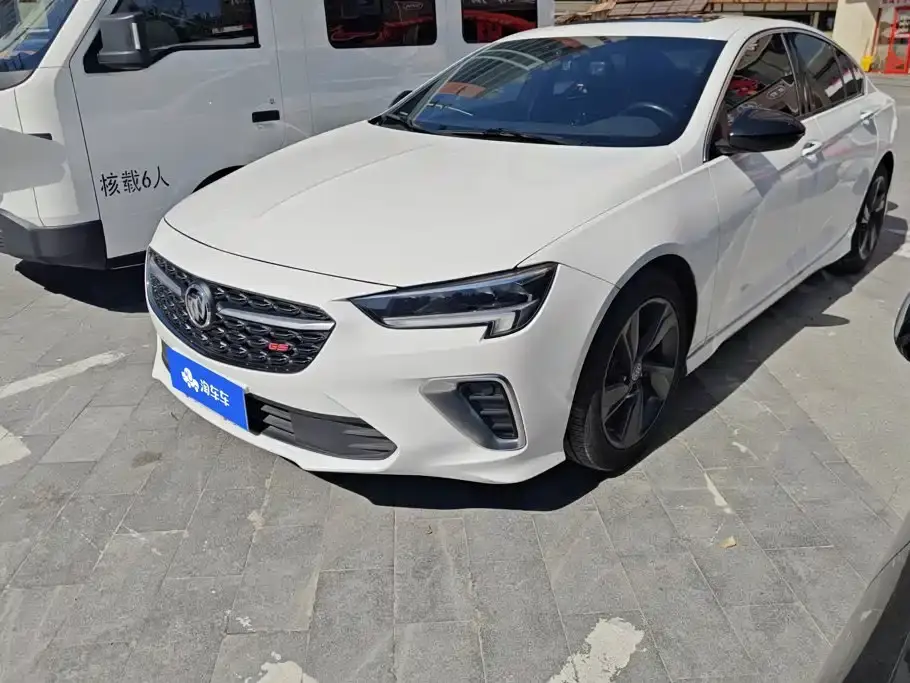 Buick Regal GS 28T Elite 2020