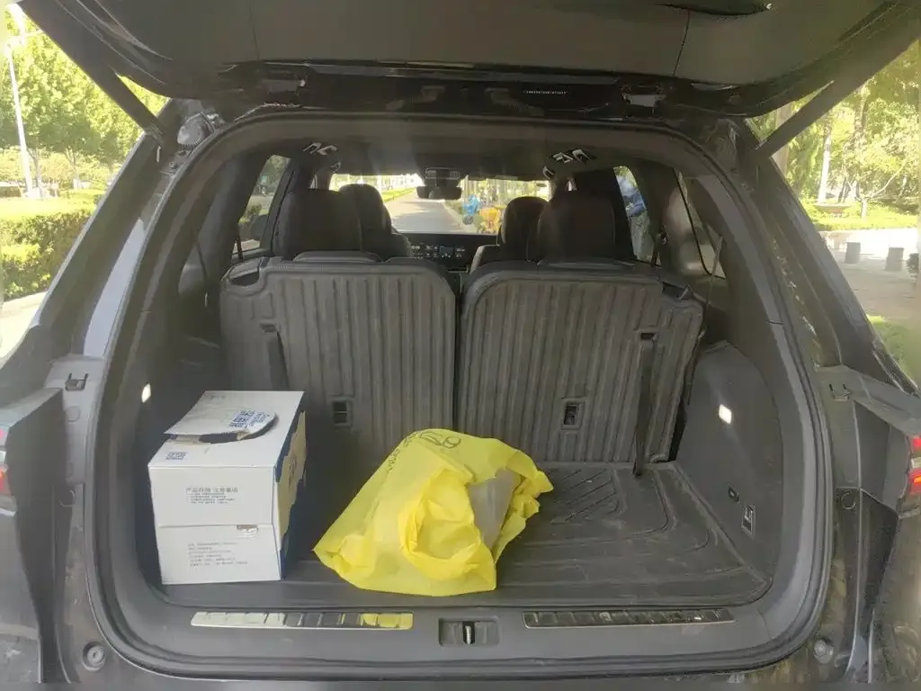 Li Auto Li ONE Extended Range 6-seater 2021 — фото 20