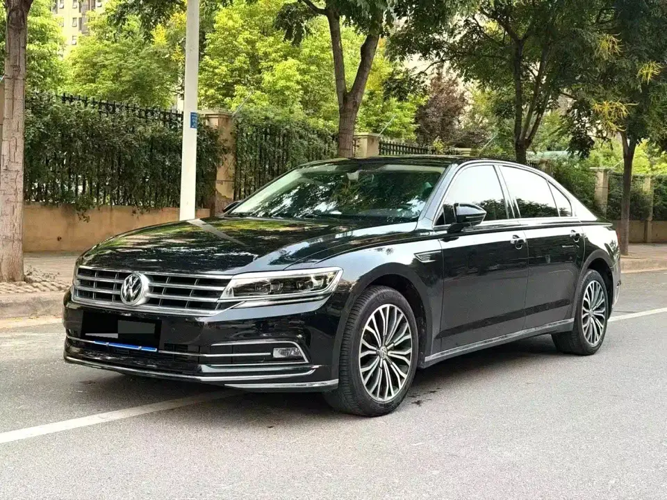 Volkswagen Phideon Facelift 380TSI FWD Business 2019