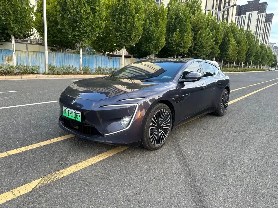 Avatr 12 Facelift 700 Triple Laser RWD Luxury Edition 2024