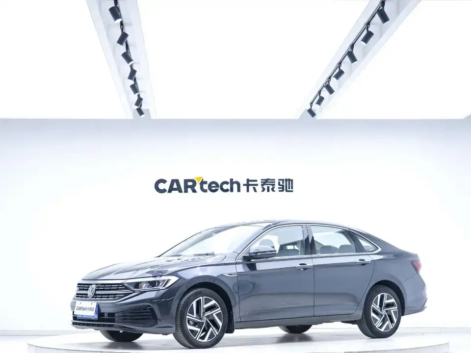 Volkswagen Sagitar 300TSI DSG Surpassing Edition 2023