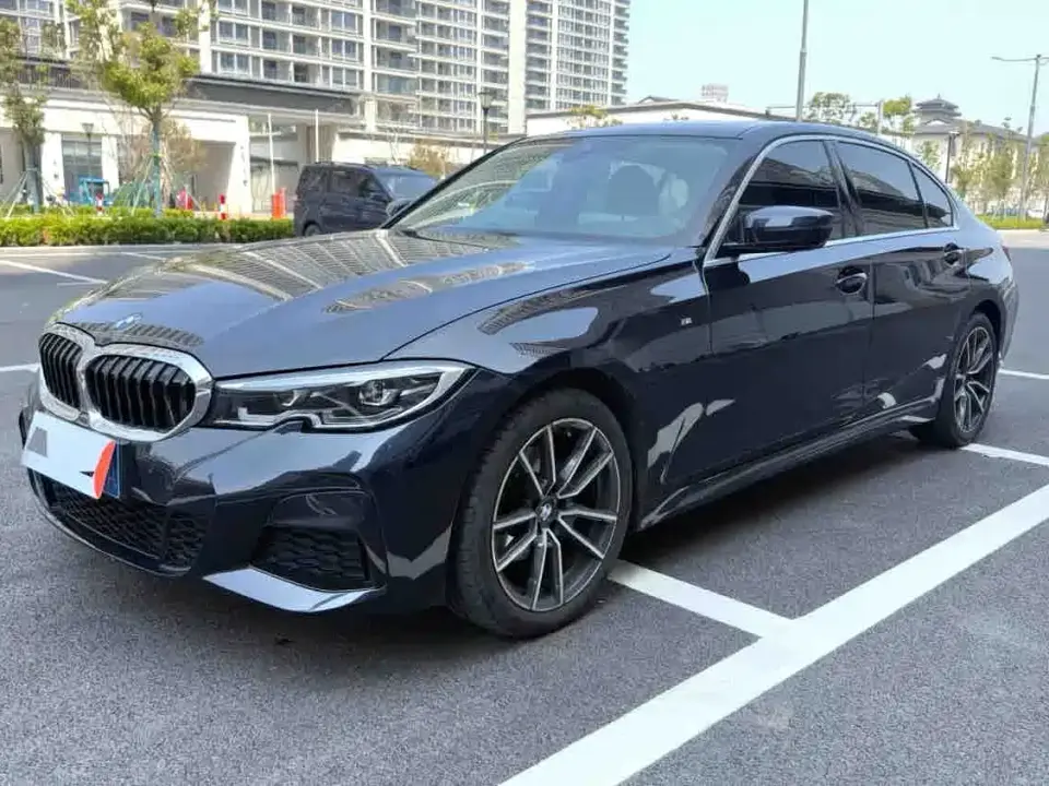 BMW 3 Series Facelift 325Li M Sport Package 2022