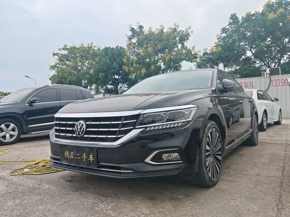Volkswagen Passat Facelift 330TSI Luxury China VI 2020