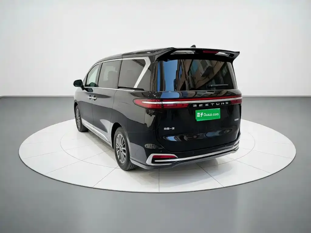 Besturn M9 Model 2.0T Supreme Edition 2023 — фото 4