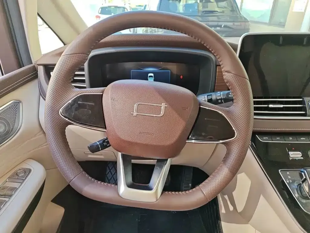 Besturn M9 Model 2.0T Supreme Edition 2023 — фото 11