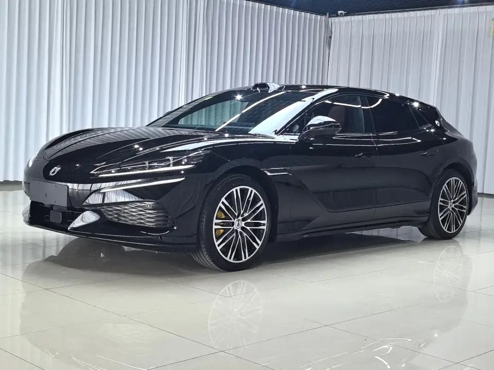 Denza Z9GT Model Flash Charge Flagship Edition 2026