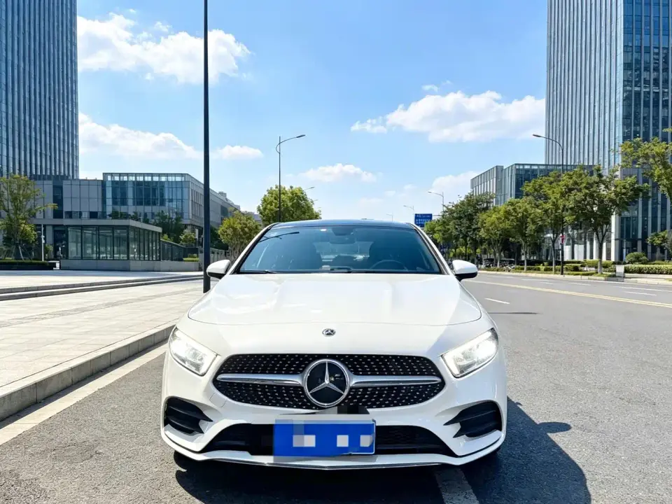 Mercedes-Benz A-Class A 200 L Sport Sedan Fashion Edition 2021