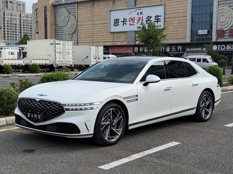 Genesis G90 3.5T Luxury Version 2023
