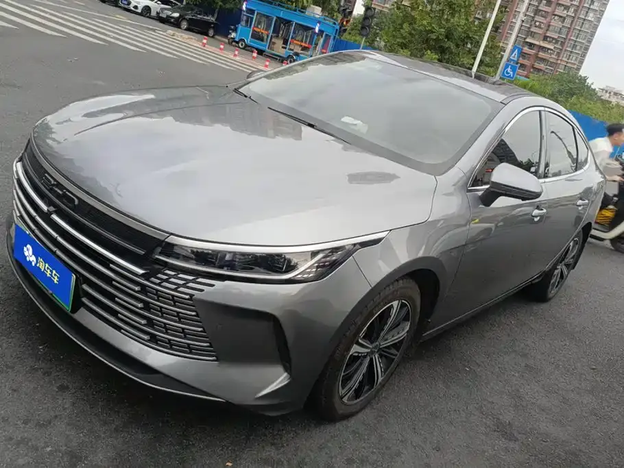 BYD Destroyer 05 DM-i 120KM Premium 2022