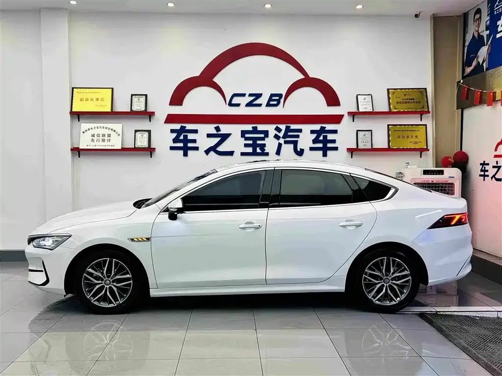 BYD Qin PLUS Champion Edition EV 510KM Premium Type 2024 — фото 5