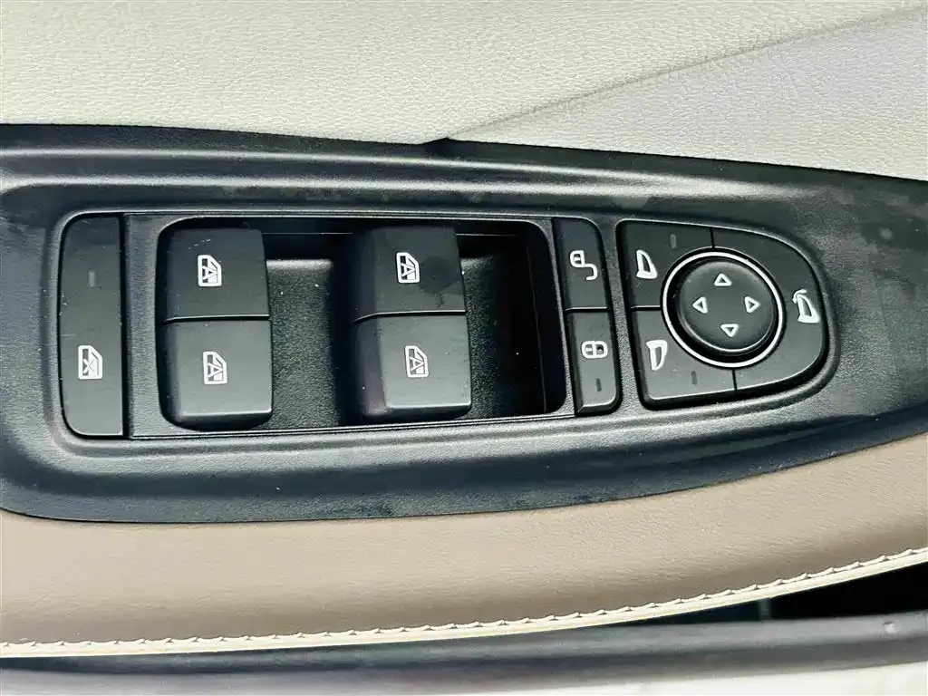 BYD Qin PLUS Champion Edition EV 510KM Premium Type 2024 — фото 18
