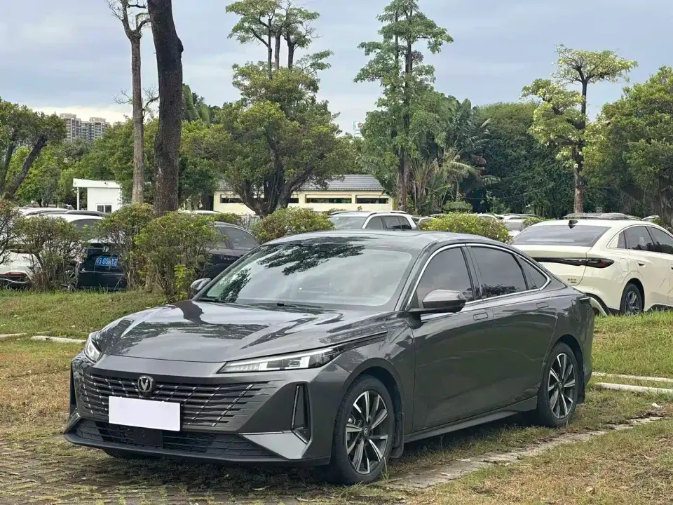 Changan Eado Model 1.5T GDI Auto Flagship Type 2025