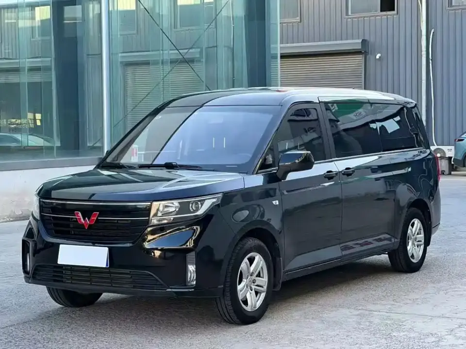 Wuling Motors Wuling Journey 1.5T Manual Luxury Edition 2022