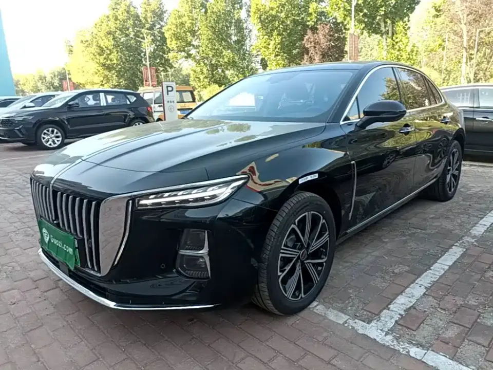 Hongqi H5 PHEV 130 Super Hybrid Edition 2025