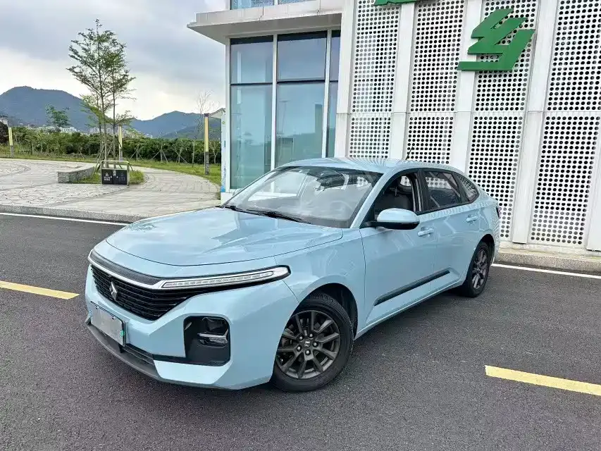 Baojun RC-5 1.5L CVT Smart Shine Elite Type 2021