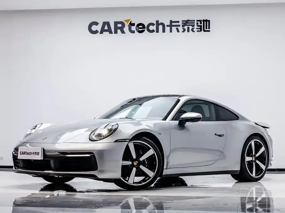 Porsche 911 Carrera 3.0T 2023