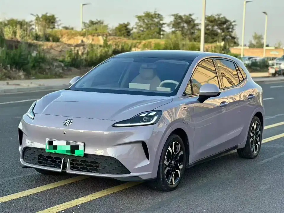 MG MG4 EV Base Model 2025