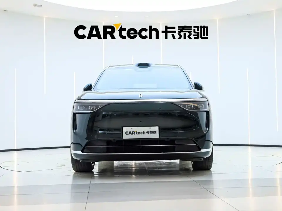 AITO Wenjie AITO M8 Extended Range Ultra 53.4kWh 6-Seater 2025
