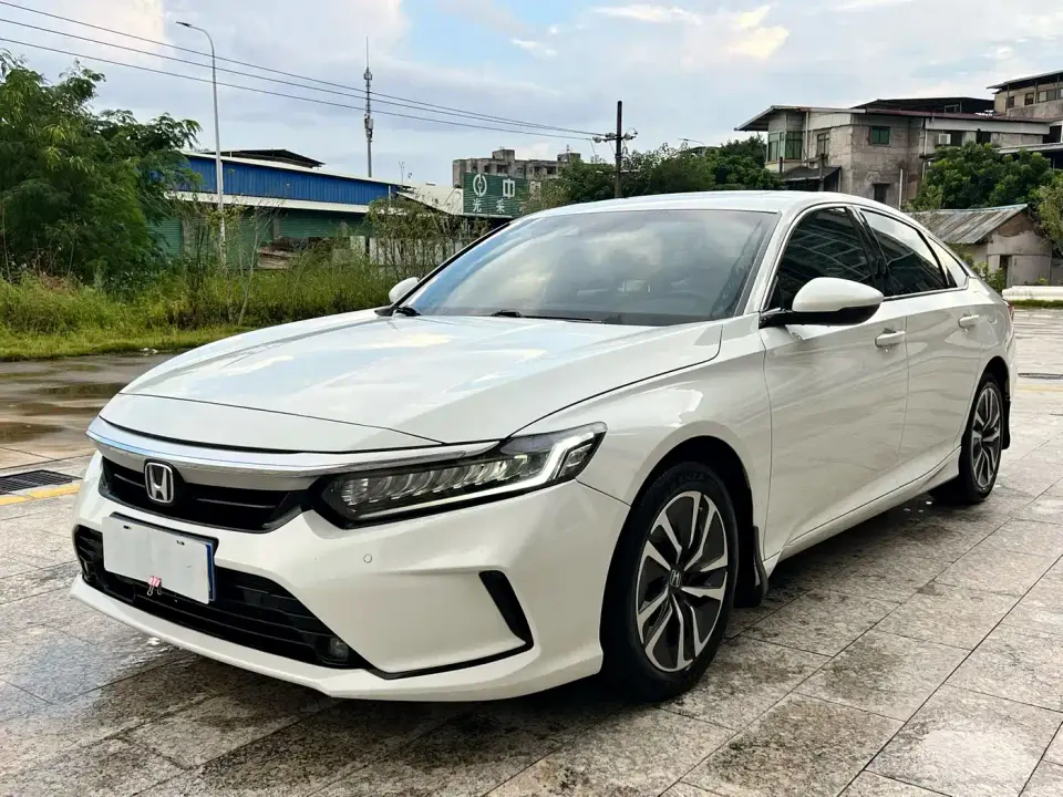 Honda Inspire Sharp Hybrid 2.0L Pure Elegance Edition 2022