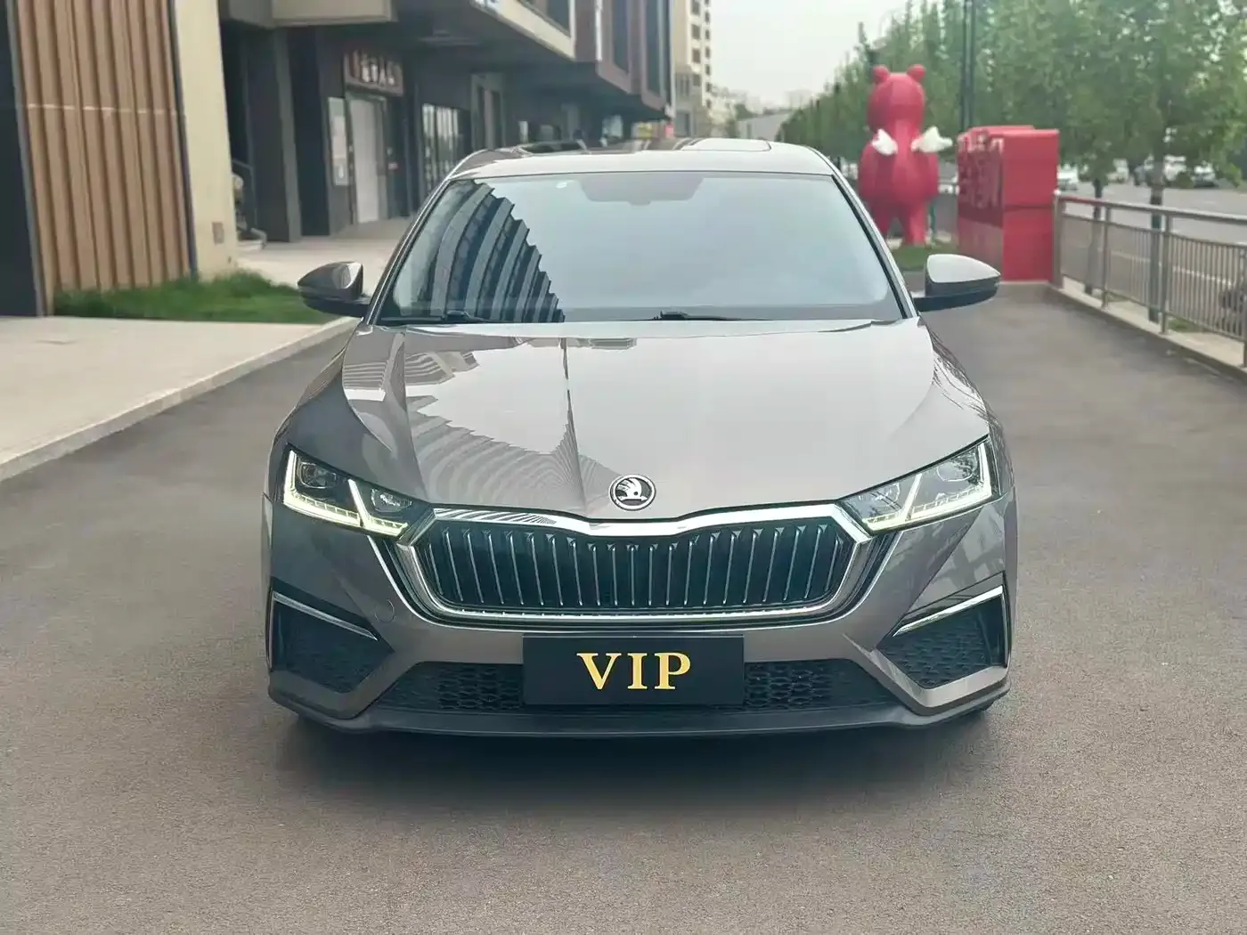 Skoda Octavia PRO TSI280 DSG Luxury Edition 2022 — фото 4
