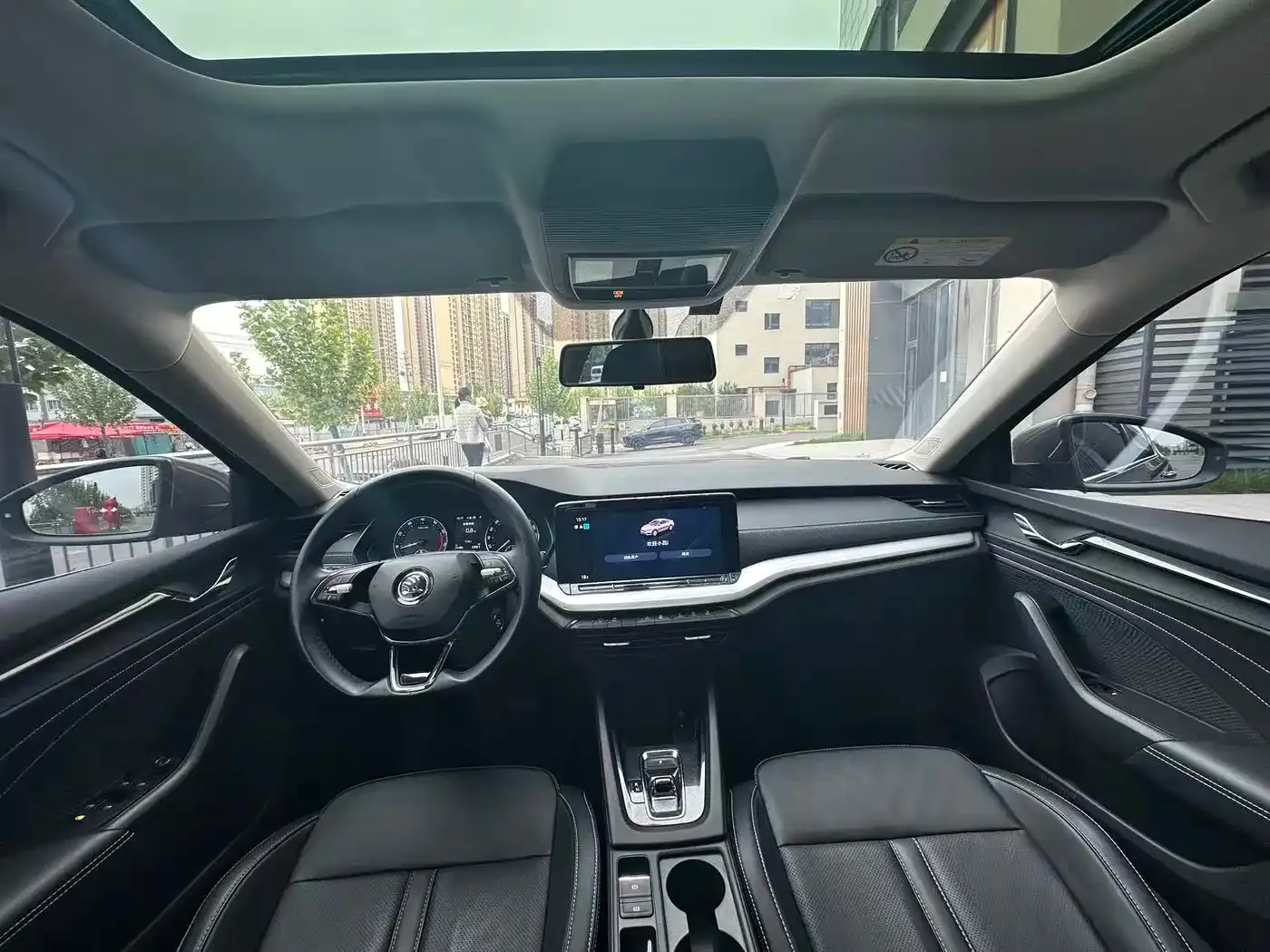 Skoda Octavia PRO TSI280 DSG Luxury Edition 2022 — фото 11