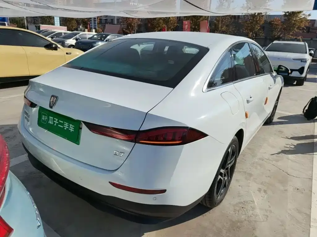 Roewe D7 DMH 125km Beyond Edition 2024 — фото 7