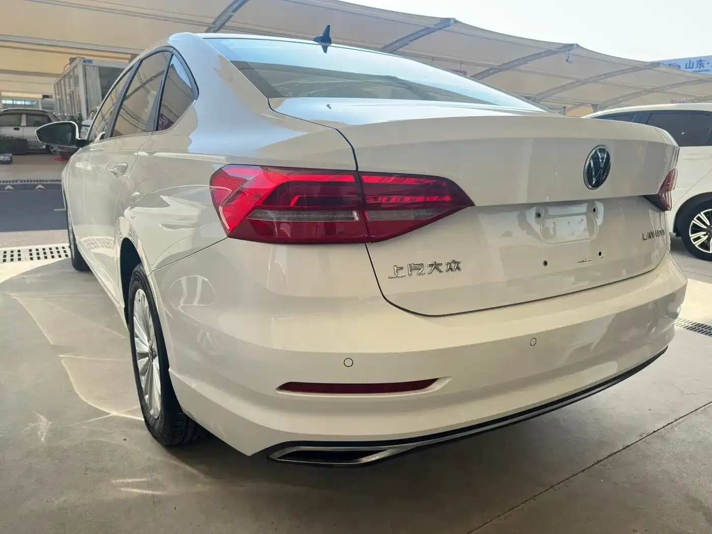 Volkswagen Lavida 1.5L Auto Comfort Edition 2020 — фото 13