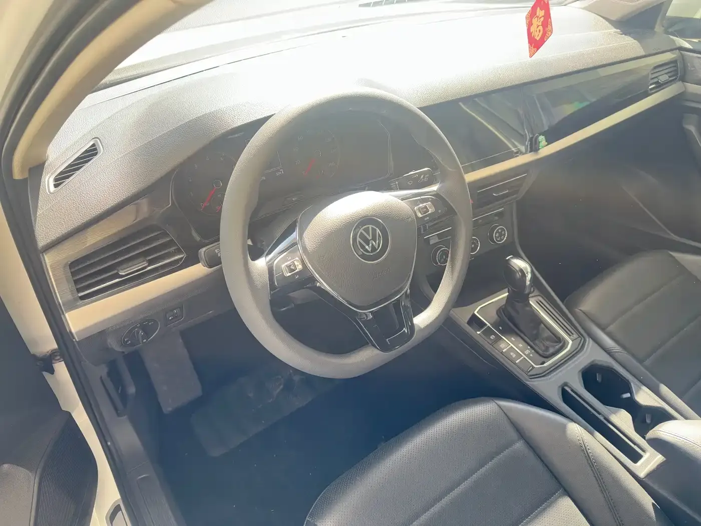 Volkswagen Lavida 1.5L Auto Comfort Edition 2020 — фото 7