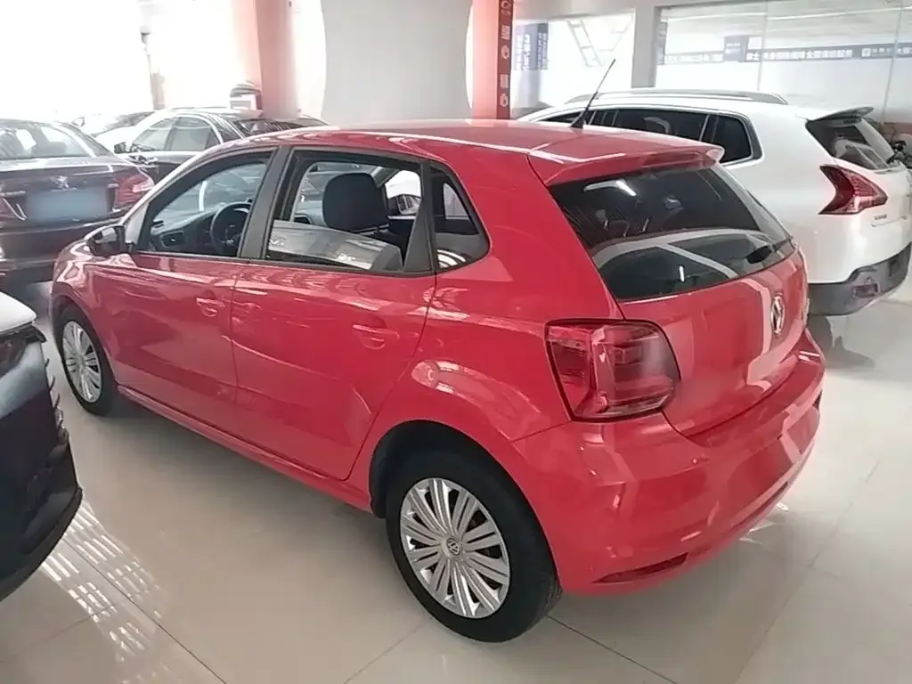 Volkswagen Polo 1.5L Auto Comfort 2019 — фото 5