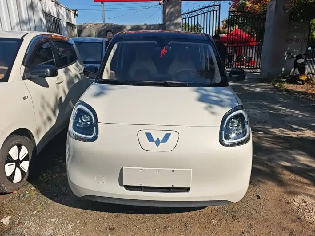 Wuling Motors Hongguang MINIEV 4-Door Premium+ Edition 2025 — фото 3