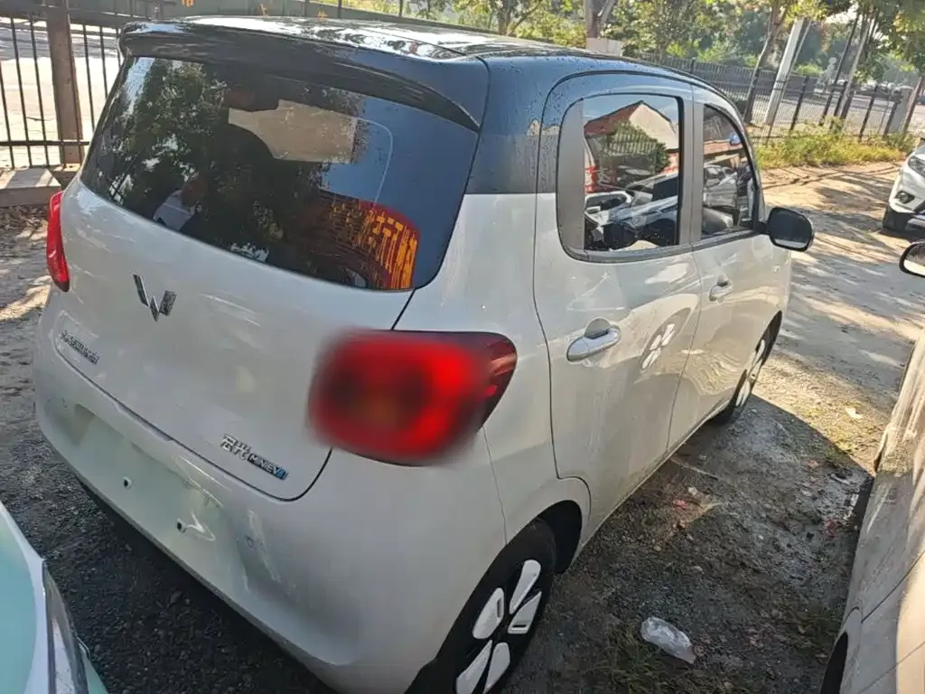 Wuling Motors Hongguang MINIEV 4-Door Premium+ Edition 2025 — фото 7