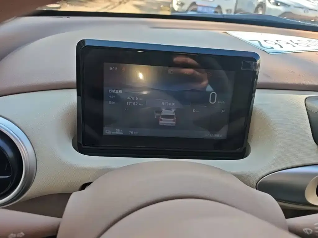 Wuling Motors Hongguang MINIEV 4-Door Premium+ Edition 2025 — фото 12