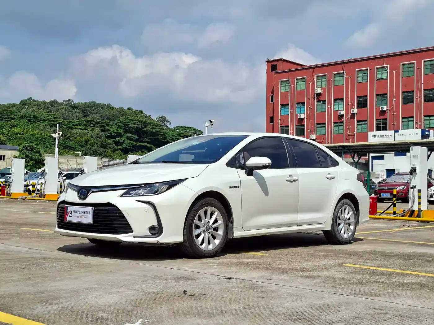 Toyota Corolla Hybrid 1.8L E-CVT GL-i Elite Edition 2020