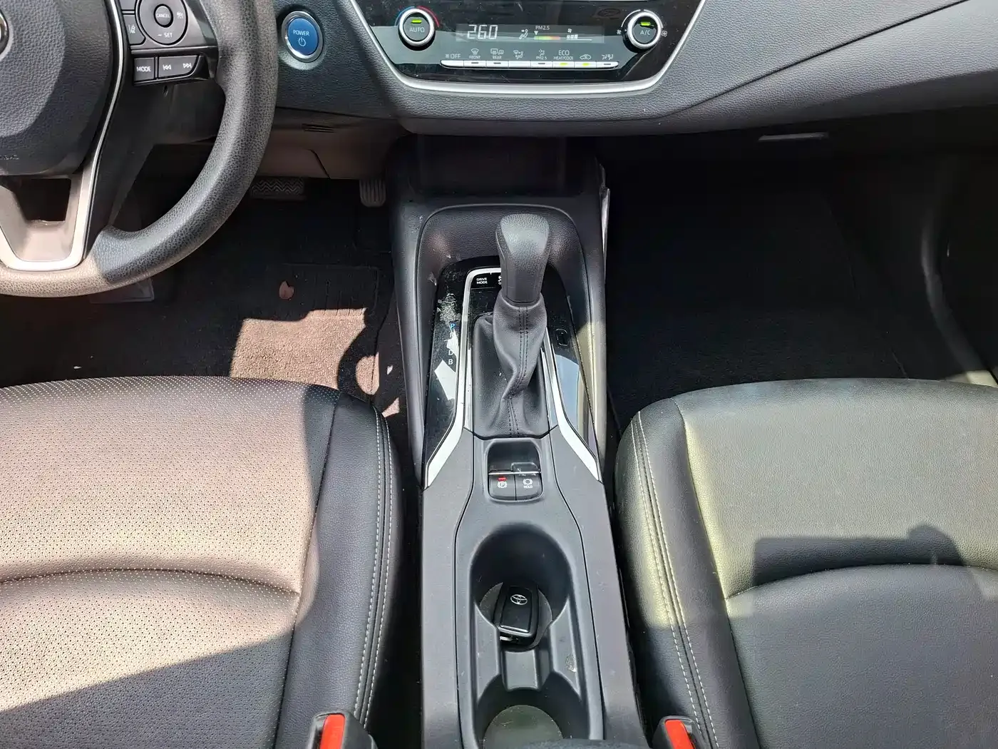 Toyota Corolla Hybrid 1.8L E-CVT GL-i Elite Edition 2020 — фото 10