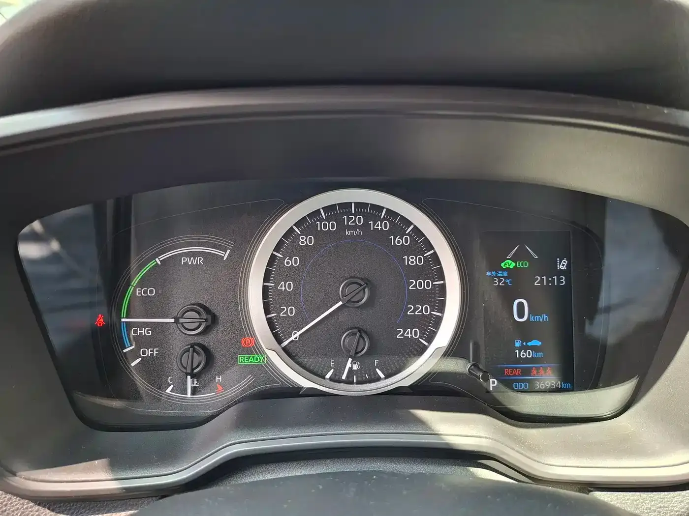 Toyota Corolla Hybrid 1.8L E-CVT GL-i Elite Edition 2020 — фото 11