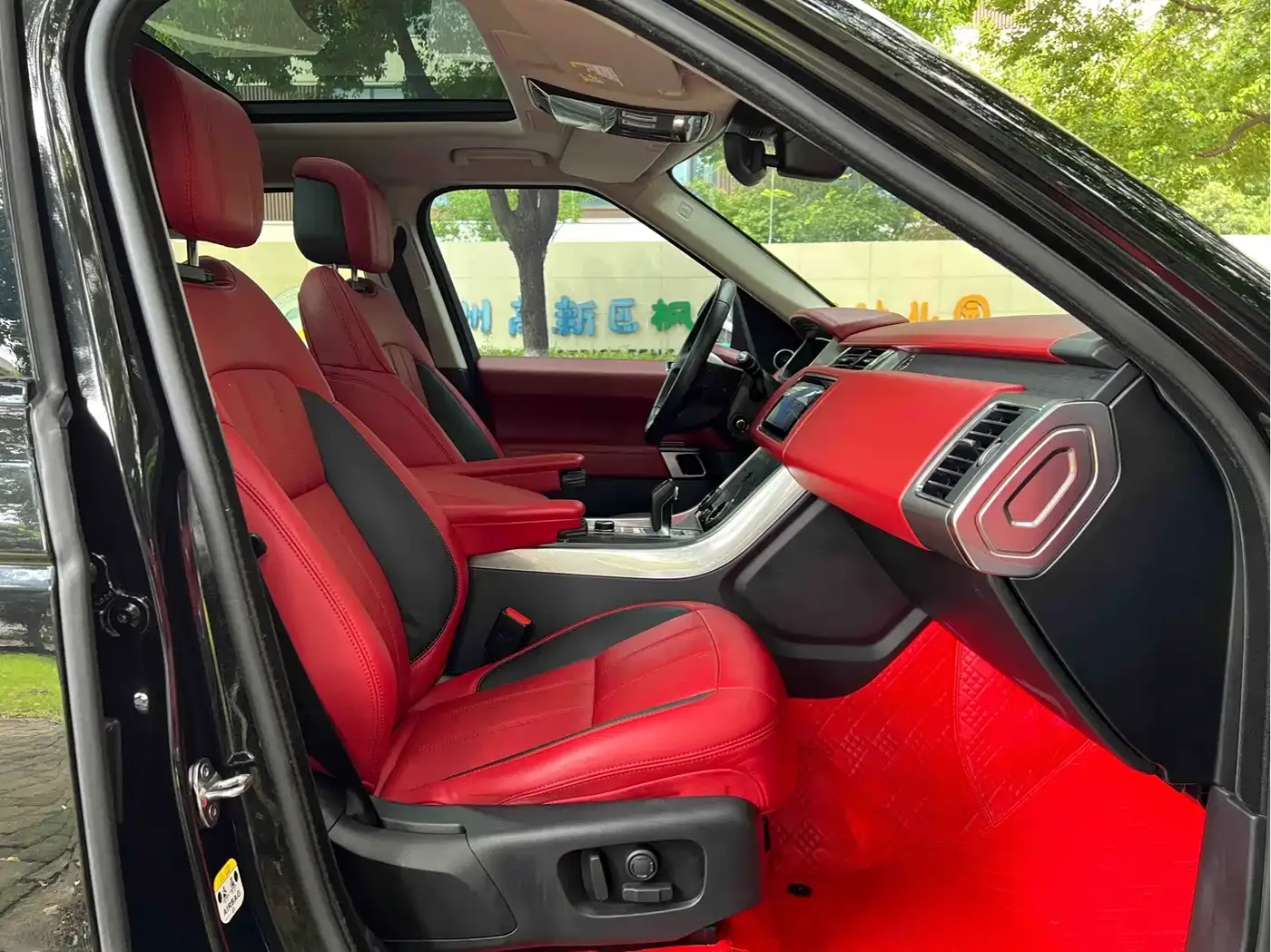 Land Rover Range Rover Sport 3.0 L6 SE 2021 — фото 9