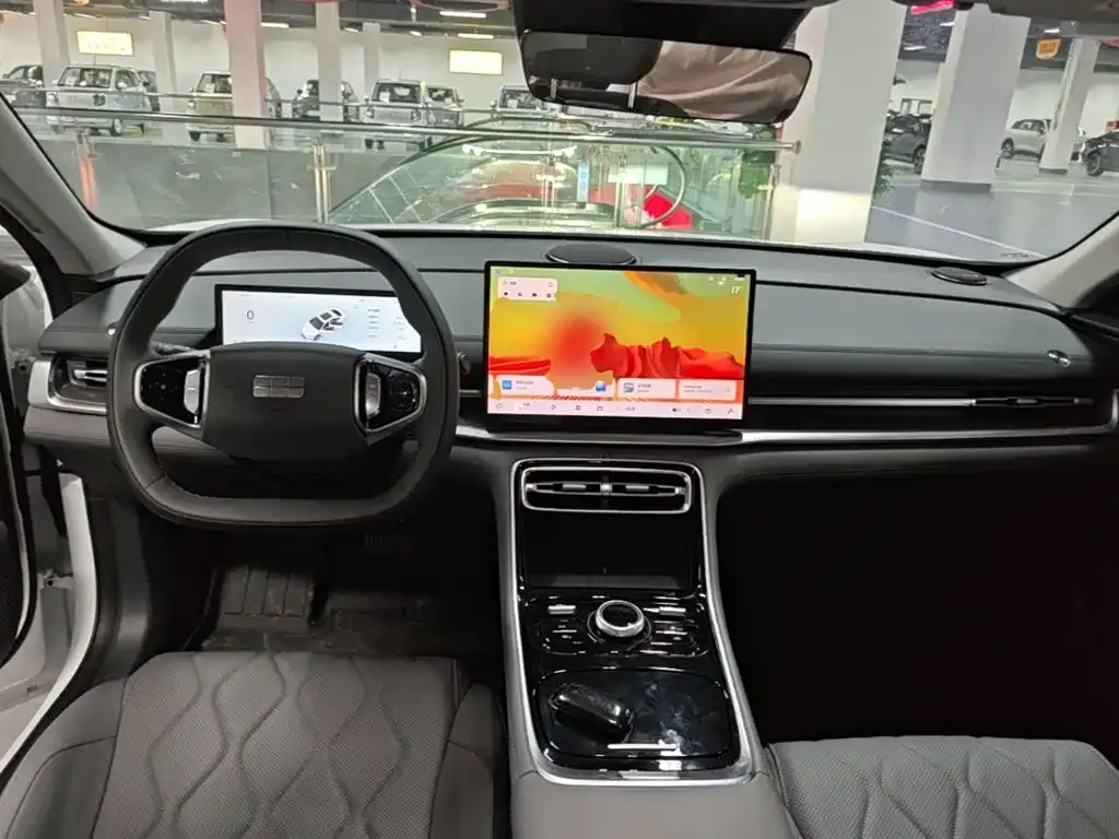 Geely Galaxy Galaxy A7 EM-i 150km Premium Edition 2026 — фото 10