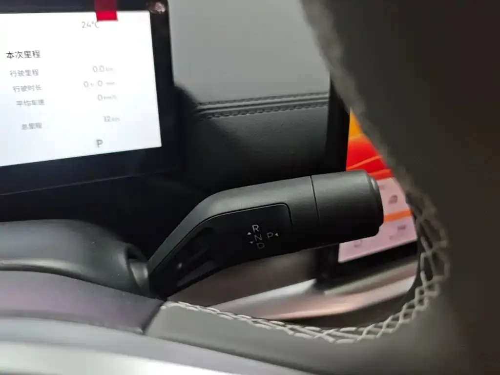 Geely Galaxy Galaxy A7 EM-i 150km Premium Edition 2026 — фото 14