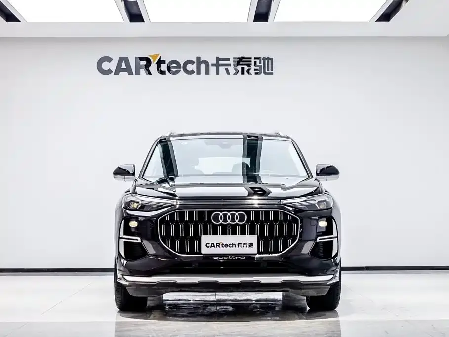 Audi Q6 40 TFSI quattro Cloud View Yulin Package 7-seater 2024
