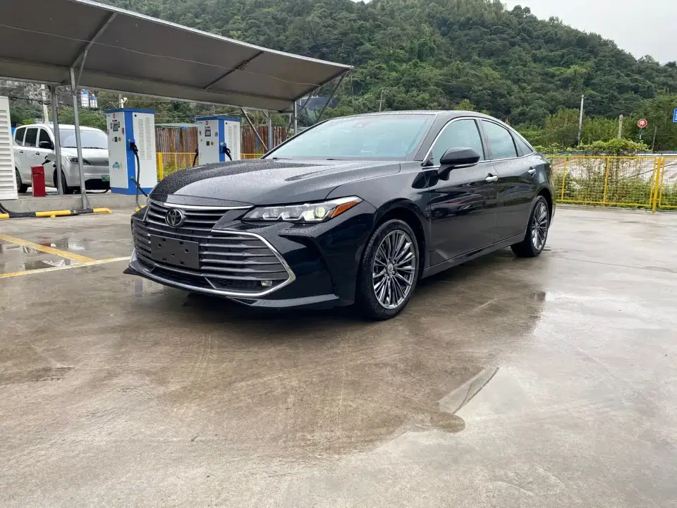 Toyota Avalon 2.0L Luxury Edition 2022