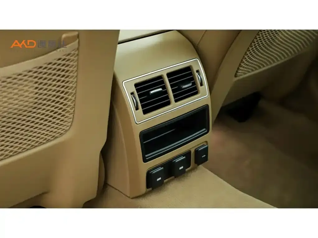 Jaguar XFL 2.0T P250 FWD Luxury Edition 2025 — фото 9
